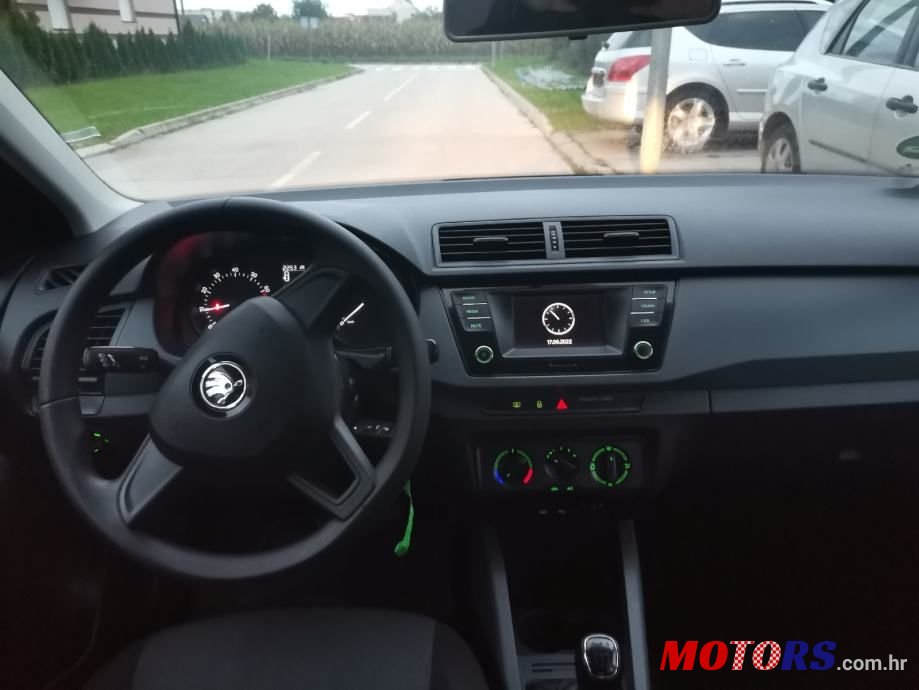 2017' Skoda Fabia 1,0 photo #5