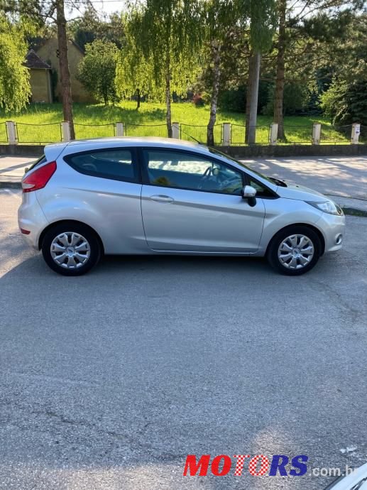 2011' Ford Fiesta 1.4 Tdci photo #6