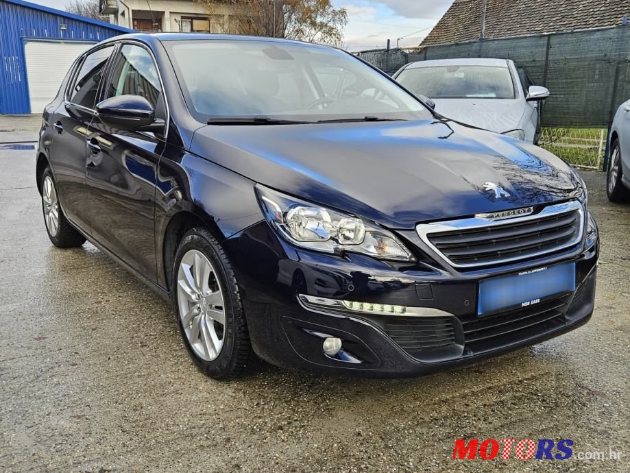 2015' Peugeot 308 1,6 Bluehdi photo #1