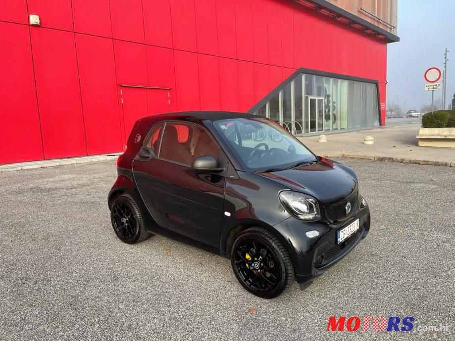 2019' Smart Fortwo Eq photo #5