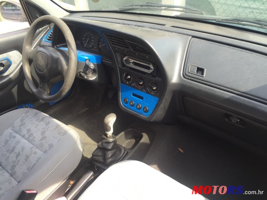 1995' Peugeot 306 photo #2