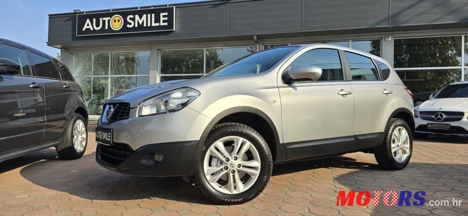 2010' Nissan Qashqai 1,5 Dci photo #2