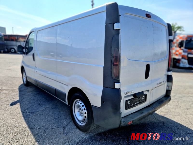 2005' Opel Vivaro Lwb 1,9 Dti 2,9 T photo #3