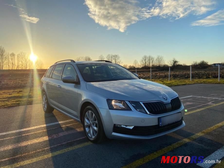 2019' Skoda Octavia Combi photo #4
