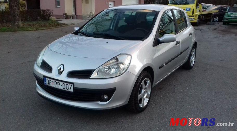 2005' Renault Clio 1,5 Dci photo #2