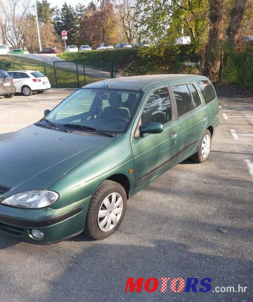2002' Renault Megane Break 1,4 16V photo #1