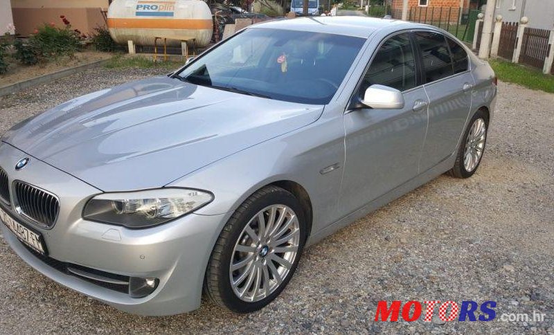 2012' BMW Serija 5 525D photo #1