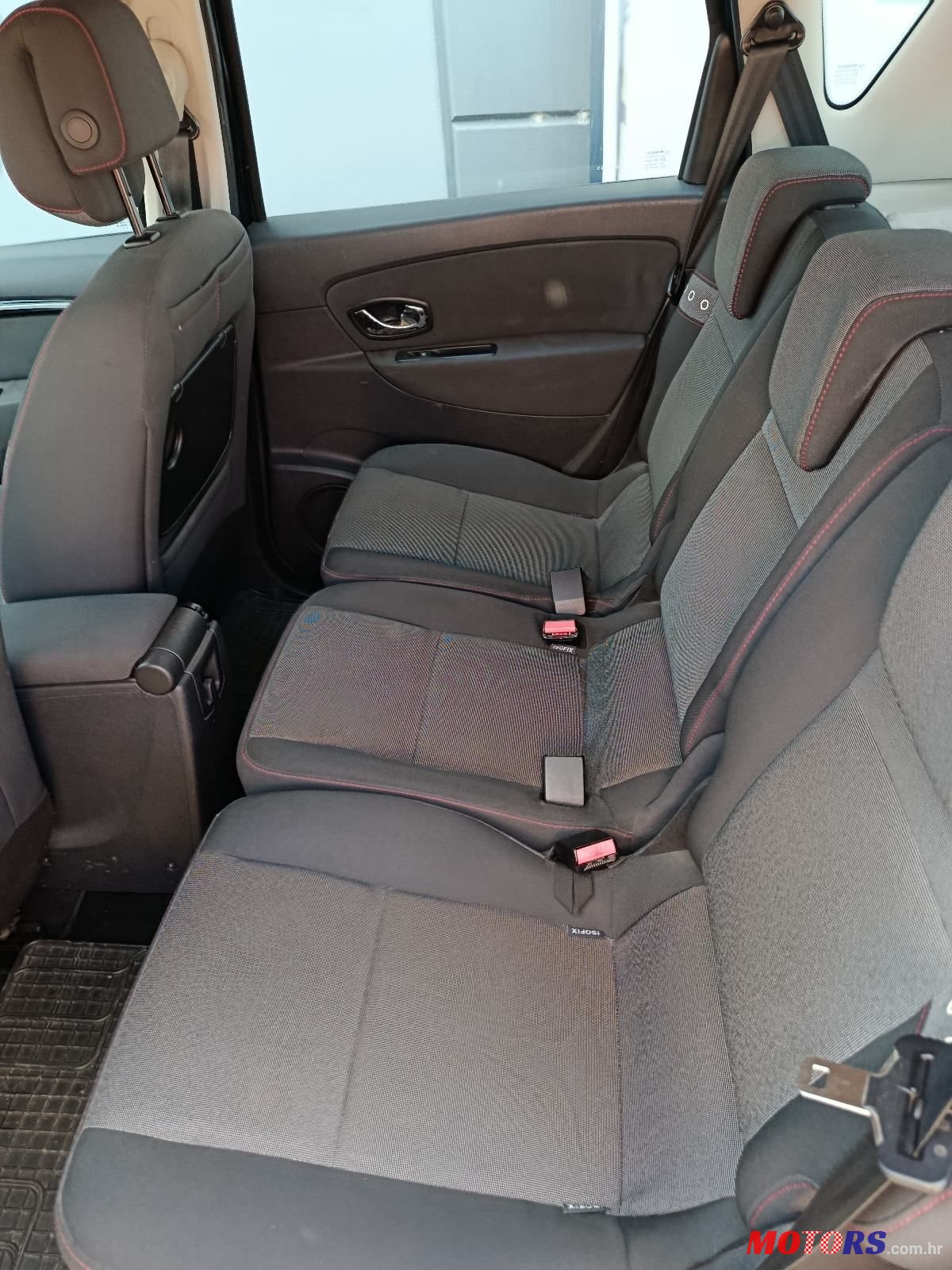 2012' Renault Scenic 1,5 Dci photo #5