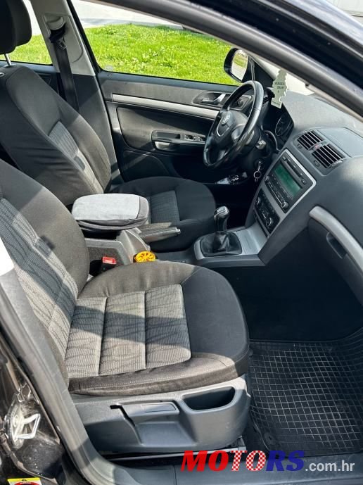 2012' Skoda Octavia 2,0 Tdi photo #6