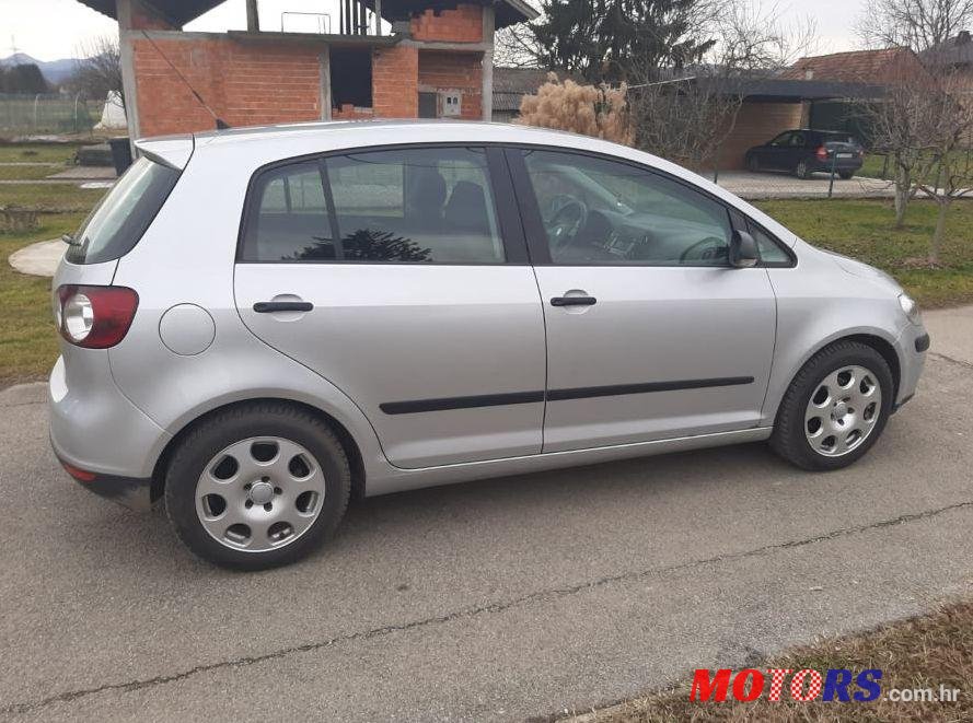 2007' Volkswagen Golf Plus 1,4 photo #1