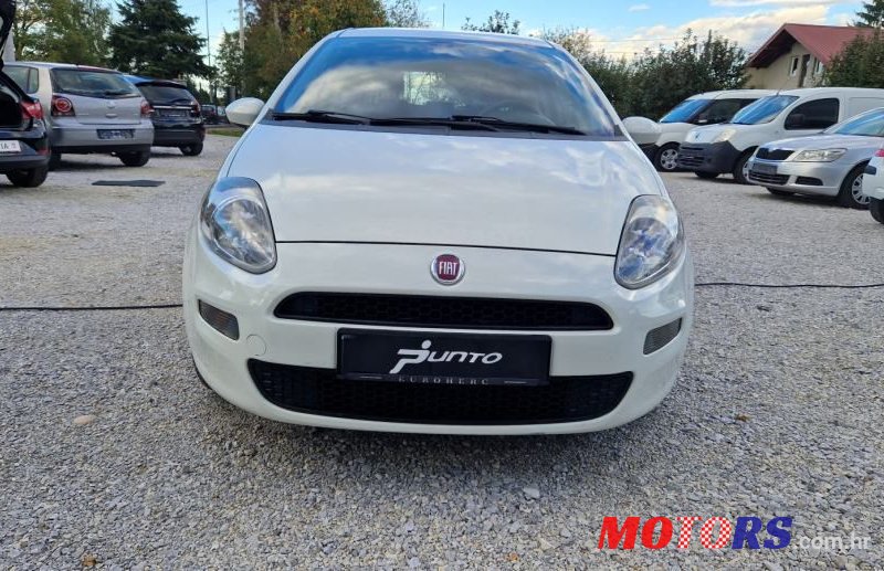 2013' Fiat Grande Punto 1.3 Mjtd photo #1