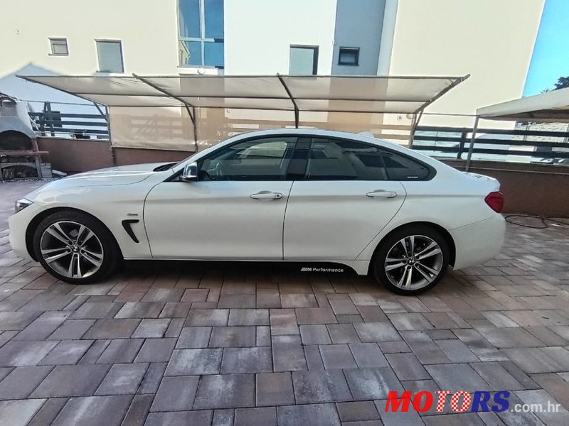 2017' BMW Serija 4 420I Sport photo #2