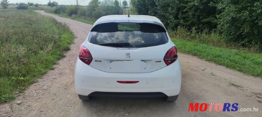 2016' Peugeot 208 1,6 Bluehdi photo #5
