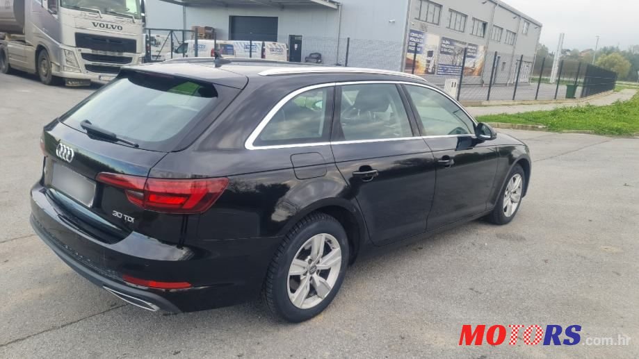 2019' Audi A4 Avant photo #4