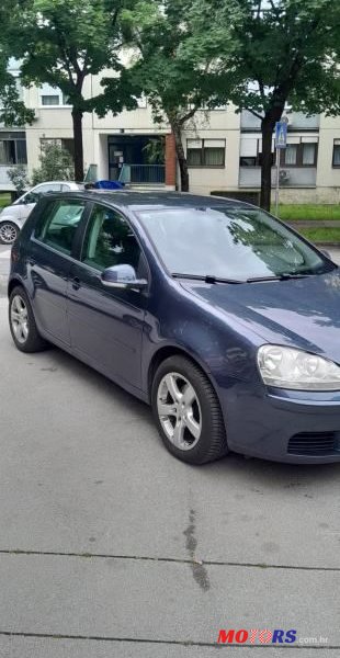 2007' Volkswagen Golf 5 1,9 Tdi photo #1