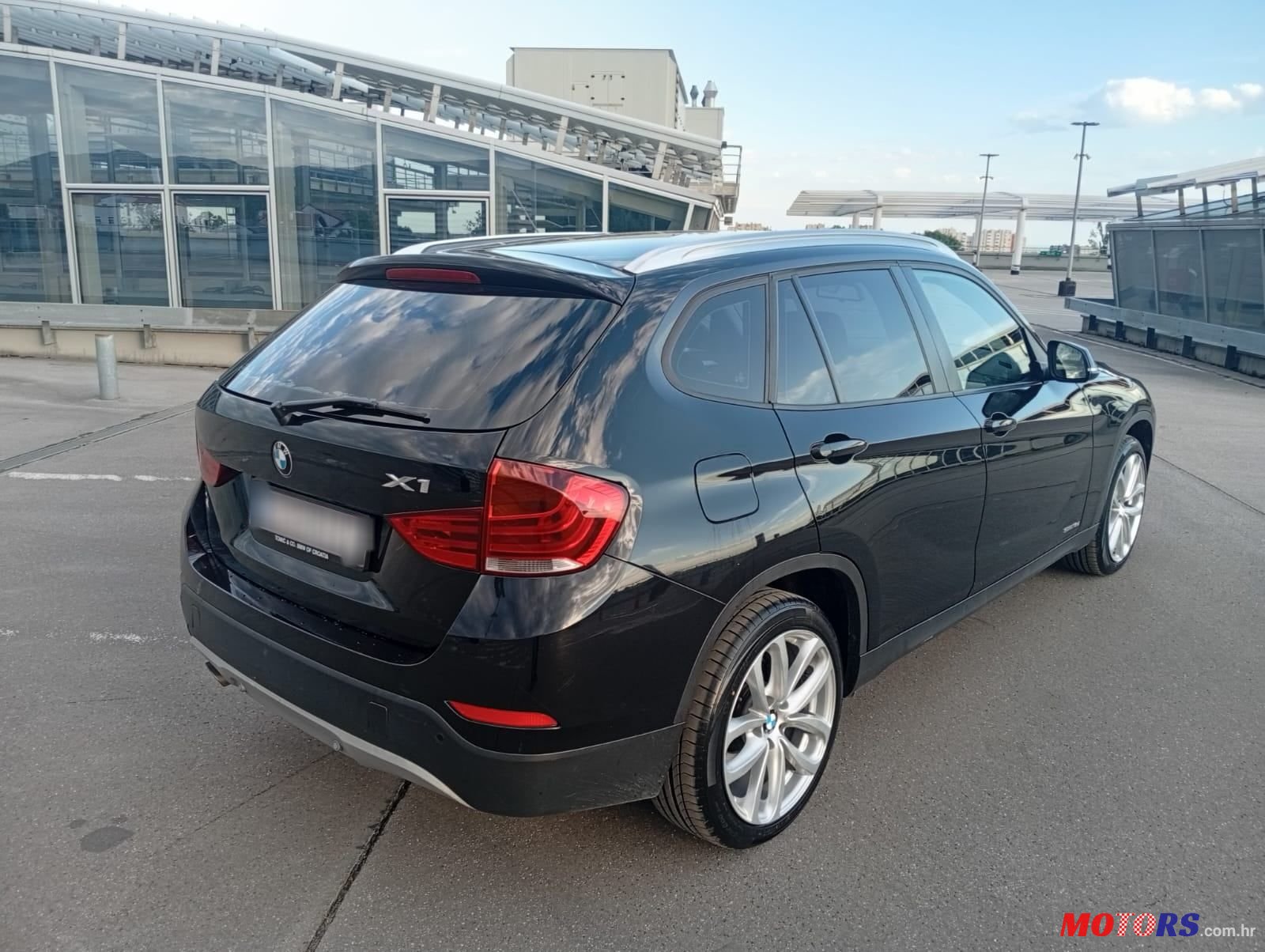 2013' BMW X1 Sdrive18D photo #6