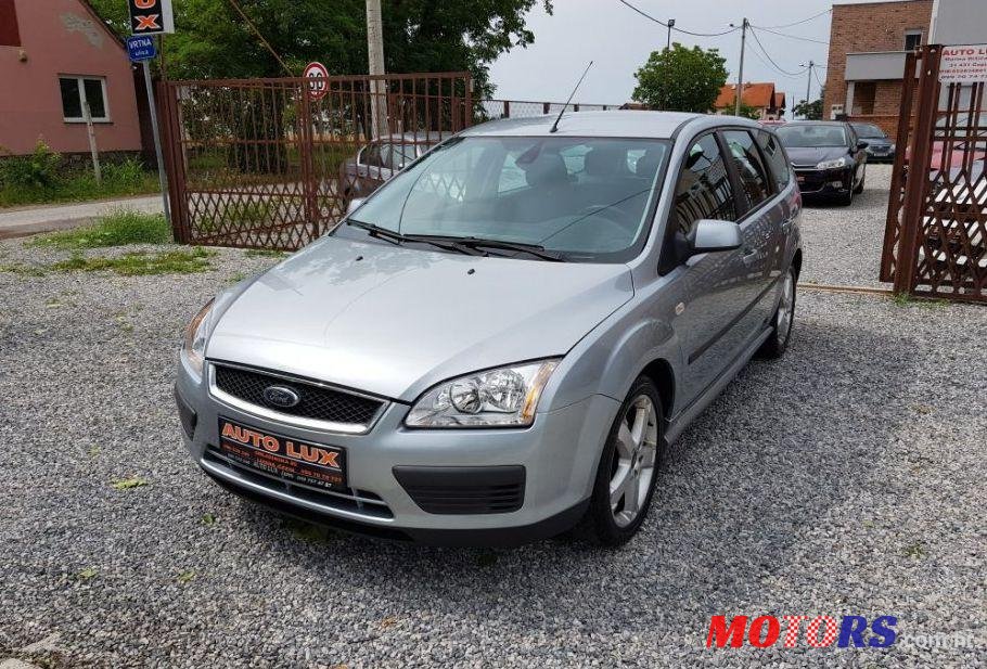 2006' Ford Focus Karavan photo #1