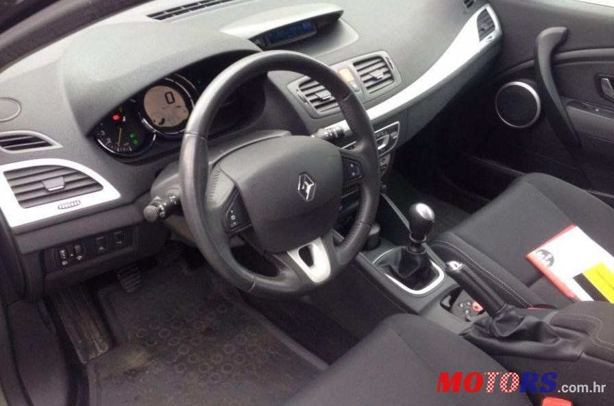 2008' Renault Megane 1,6 16V photo #3