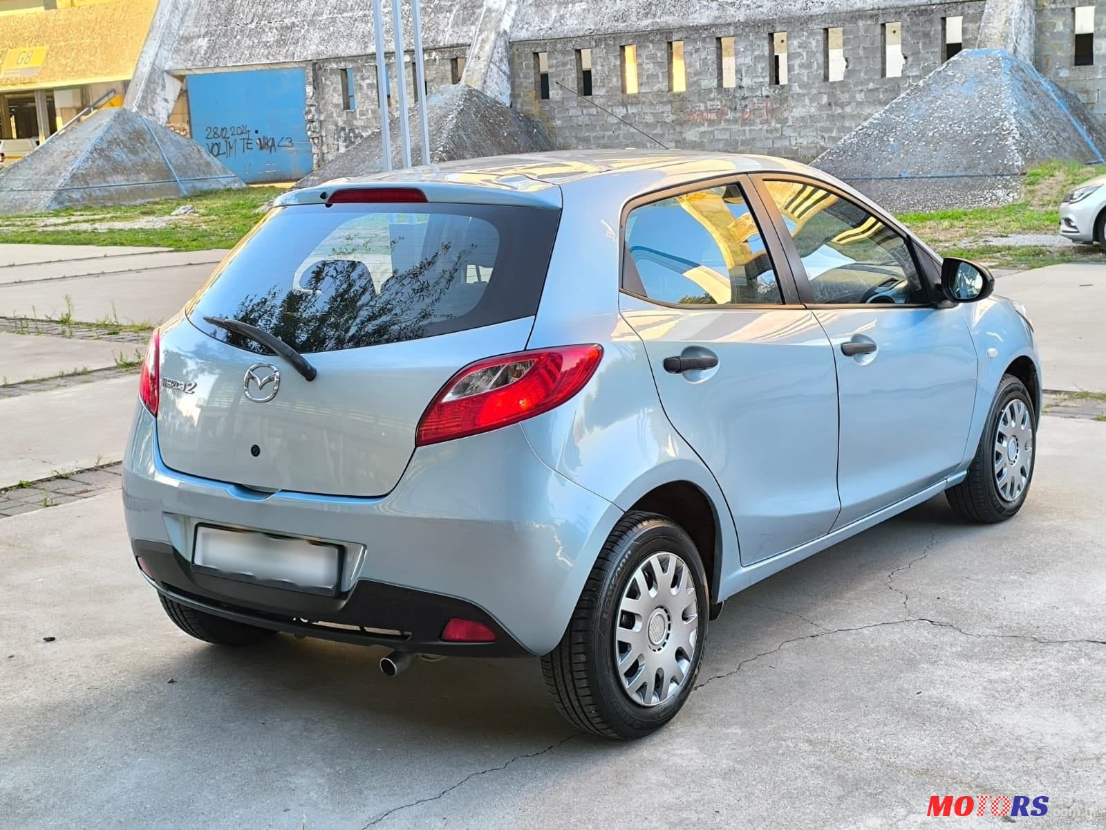 2010' Mazda 2 1,3 I Te photo #4