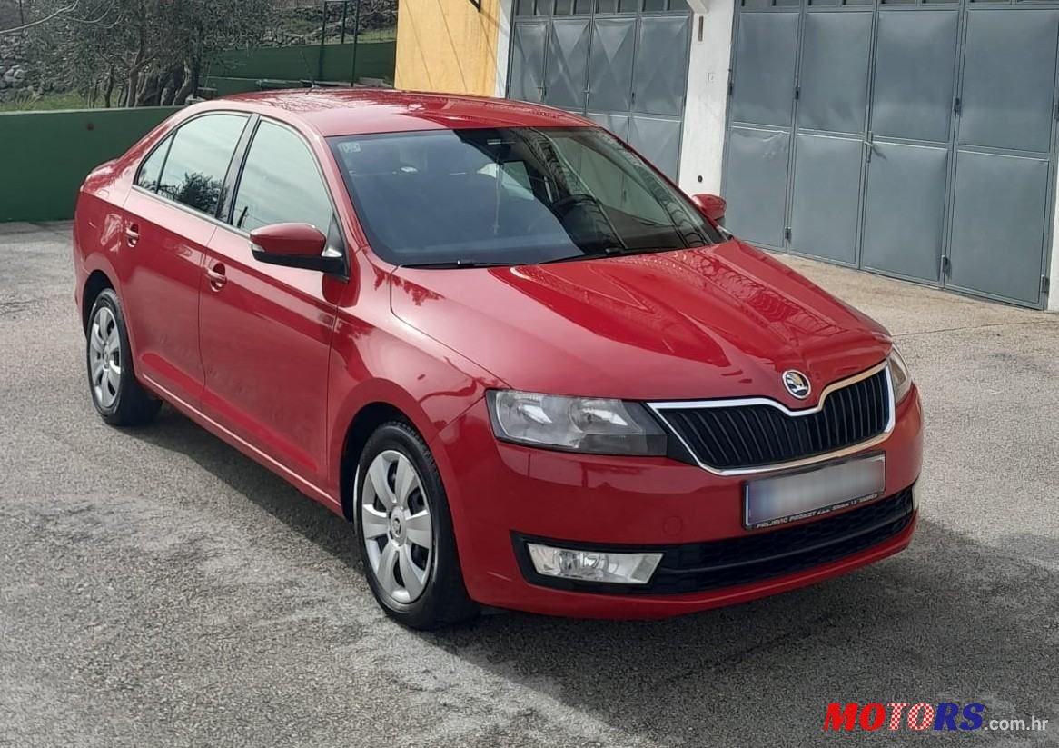 2015' Skoda Rapid 1,6 Tdi photo #1