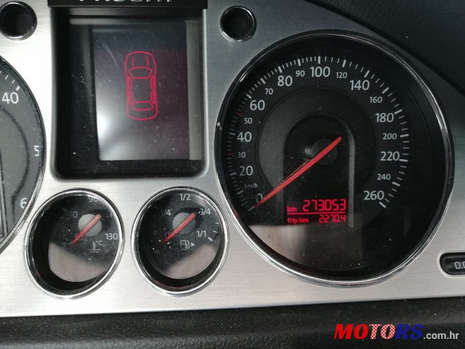 2008' Volkswagen Passat 2,0 Tdi photo #5