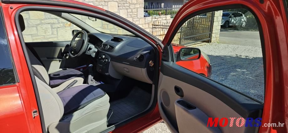 2005' Renault Clio 1,2 16V photo #6