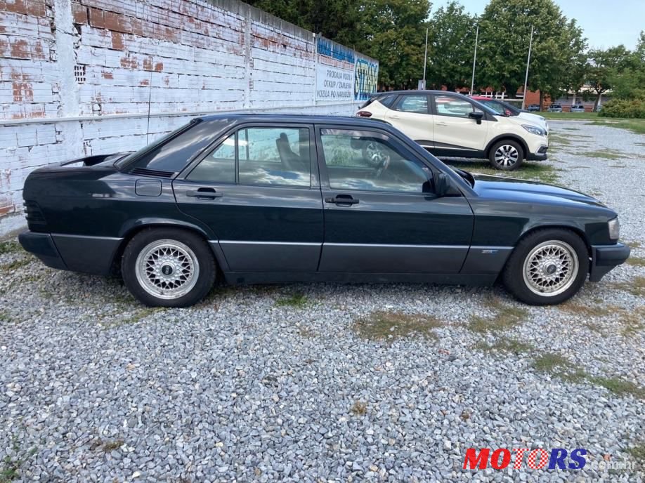 1989' Mercedes-Benz 190 2,0 photo #6