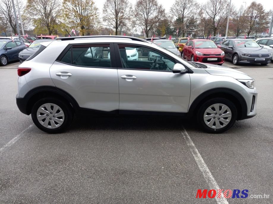 2022' Kia Stonic photo #5