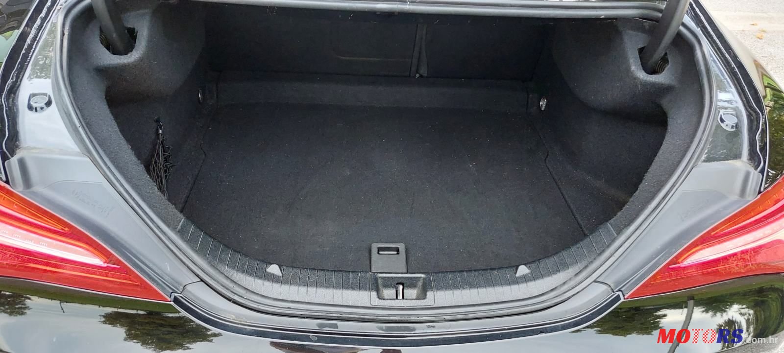2018' Mercedes-Benz Cla Klasa 200 D photo #6