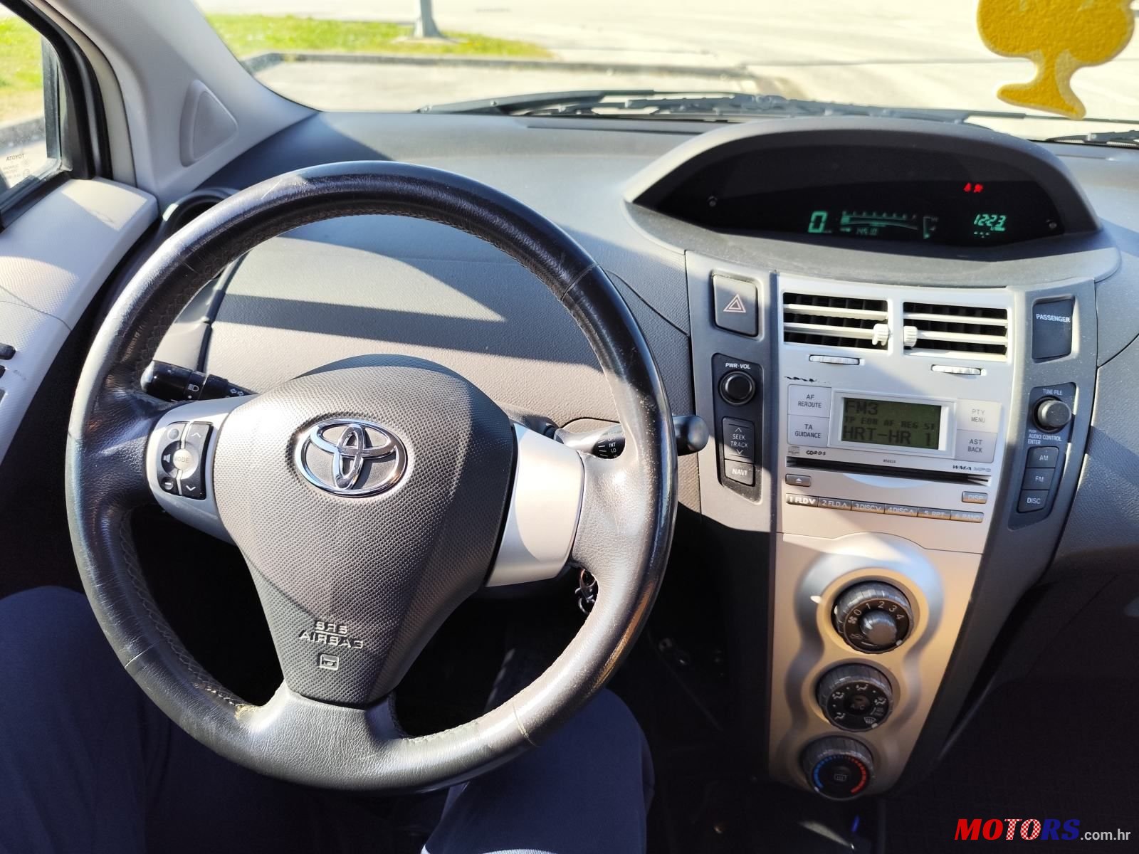 2007' Toyota Yaris 1,0 Vvt-I photo #2