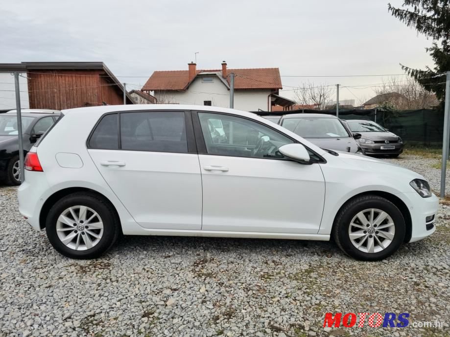 2016' Volkswagen Golf 7 1,6 Tdi Bmt photo #5