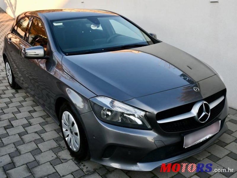 2017' Mercedes-Benz A-Klasa 180 D photo #2