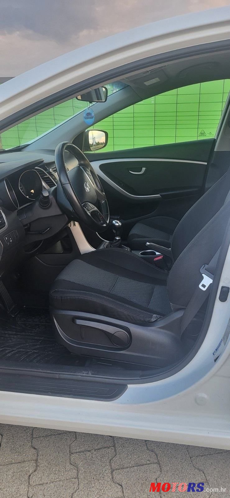 2016' Hyundai i30 1,4 Crdi photo #6