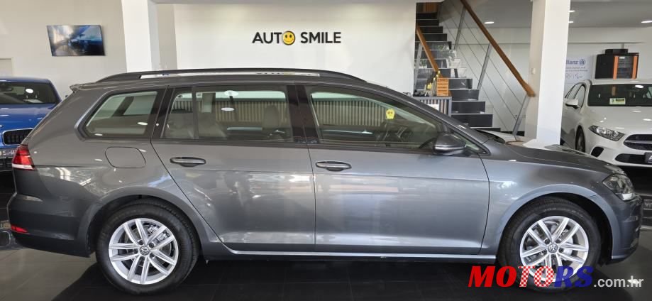 2019' Volkswagen Golf VII Variant photo #6