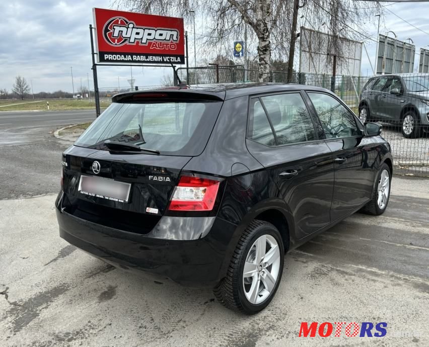 2016' Skoda Fabia 1,0 photo #6