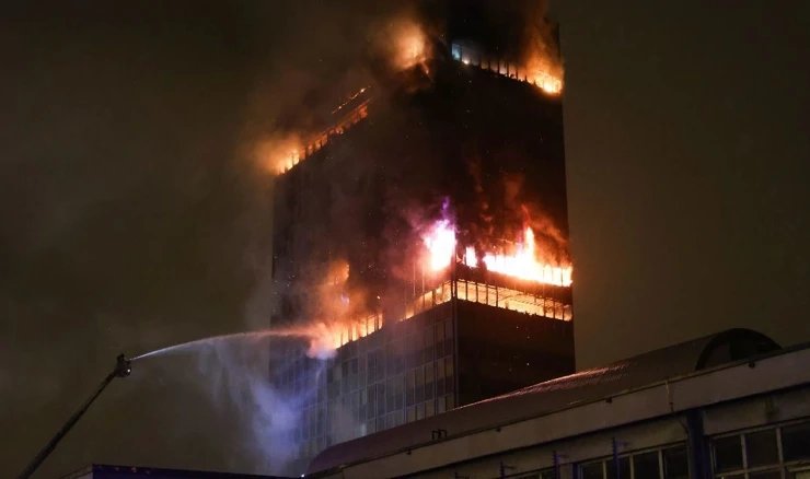 Požar u Vjesnikovu neboderu, Zagreb