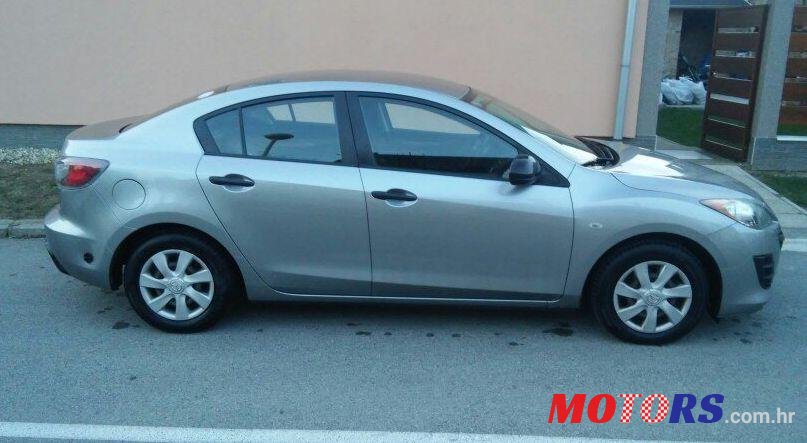 2010' Mazda 3 1,6 I Ce photo #1