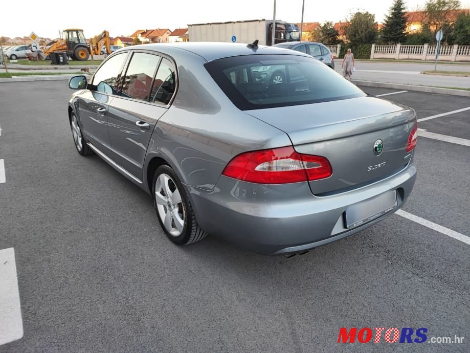2013' Skoda Superb 1,6 Tdi photo #6
