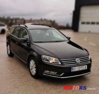 2014' Volkswagen Passat Variant 2,0 Tdi Bmt photo #1