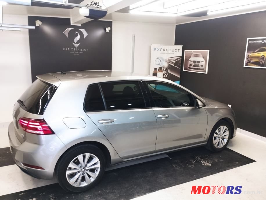 2018' Volkswagen Golf VII photo #1