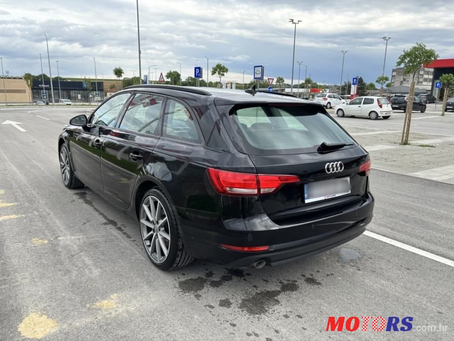 2018' Audi A4 Avant photo #3