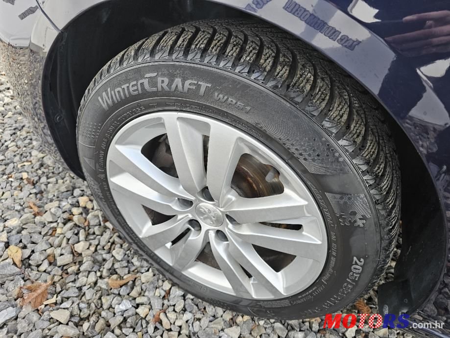 2019' Peugeot 308 Sw photo #6