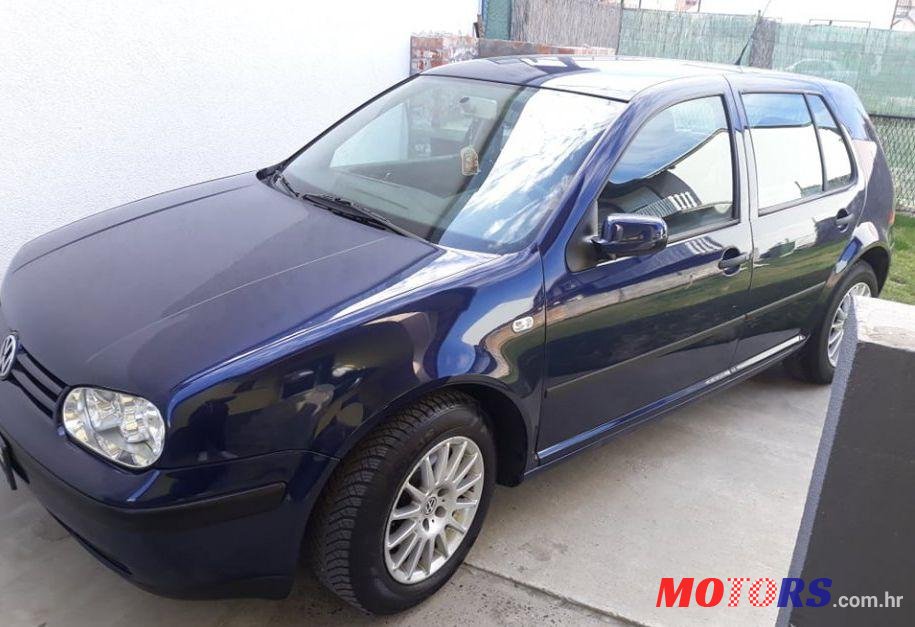 2001' Volkswagen Golf IV 1,9 Tdi photo #1