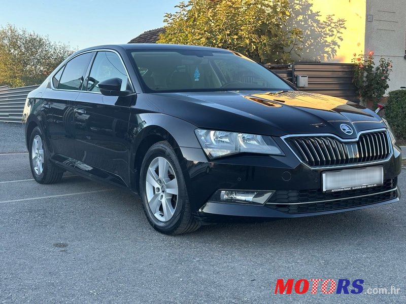 2015' Skoda Superb 1,6 Tdi Dsg photo #2