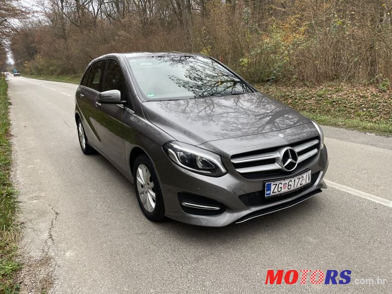 2015' Mercedes-Benz B-Klasa 180 Cdi photo #4