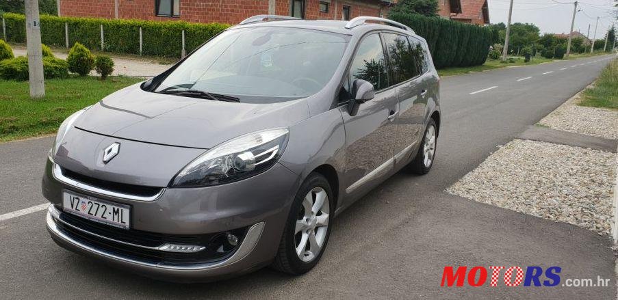 2012' Renault Grand Scenic 1,6 Dci photo #1