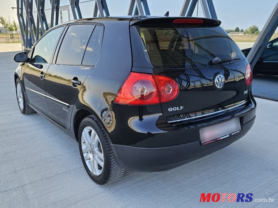 2008' Volkswagen Golf 5 1,9 Tdi photo #3