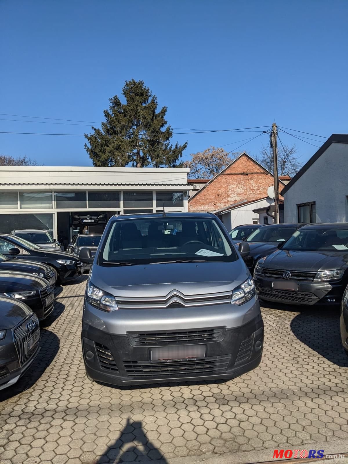 2019' Citroen Jumpy Bluehdi photo #2