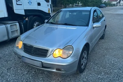 2002' Mercedes-Benz C-Klasa 200 Classic