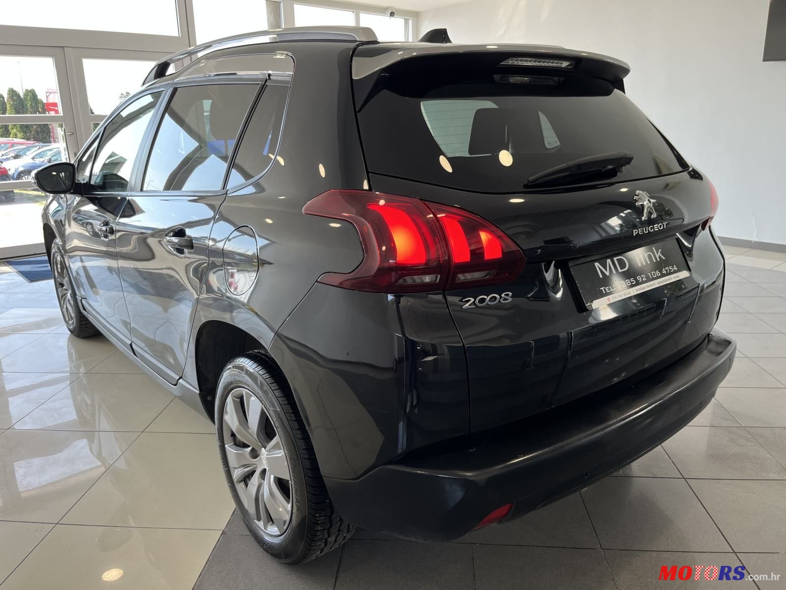 2017' Peugeot 2008 1,6 Bluehdi photo #4